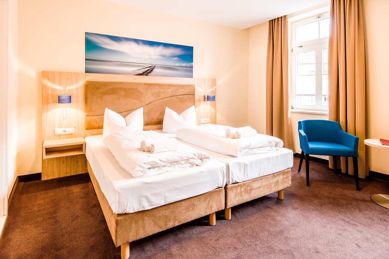 Hotel Am Alten Hafen Wißmar Esterno foto